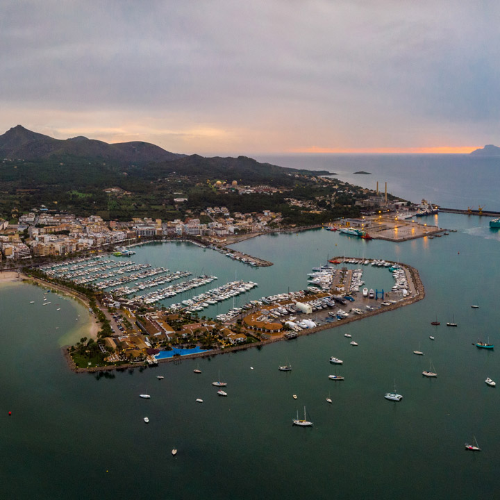 Vista Aerea Puerto de Alcudia - Mallorca